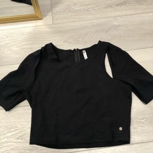 Fabletics black cut out cropped athletic top small